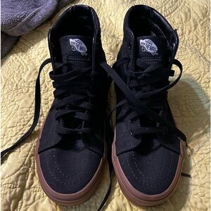 Old skool hi top vans NWOT